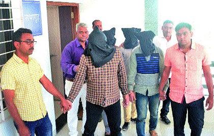  Inter-state gang arrested for burglary | घरफोड्या करणाºया आंतरराज्यीय टोळीस अटक