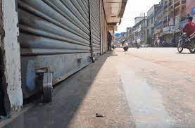 Malegaon merchant establishment 'locked' | मालेगावी व्यापारी प्रतिष्ठाने 'कुलूपबंद'