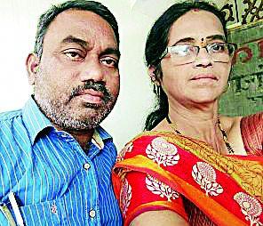 The life span saved by giving her own kidneys | स्वत:ची किडनी देऊन वाचविले पतीचे प्राण