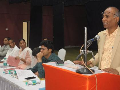 Gauthan limits and regionalism will be reduced | गावठाणचे हद्दी व क्षेत्रवाद कमी होतील Gauthan limits and regionalism will be reduced | गावठाणचे हद्दी व क्षेत्रवाद कमी होतील