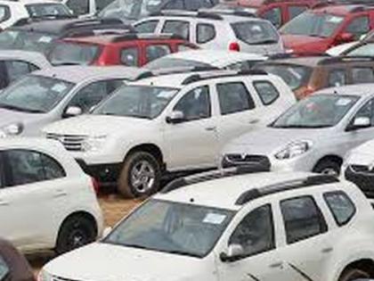 Demand for two-wheelers and four-wheelers has increased | दुचाकी, चारचाकींची मागणी वाढली, ट्रॅक्टरलाही पसंती कायम
