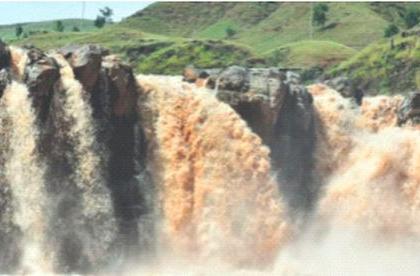 How many more victims will the waterfall of Bilgaon take? | बिलगावचा धबधबा आणखी किती बळी घेणार