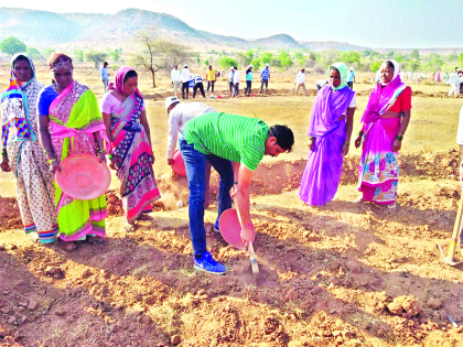 ZP support for water conservation | जलसंधारणासाठी झेडपीचं पाठबळ