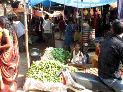 Parner, Alakuti, Supa, Nighoj, Bhavani Weeks Market closed, Corona measures in Parner taluka | पारनेर, अळकुटी, सुपा, निघोज ,भाळवणीचे आठवडे बाजार  बंद, कोरोना बाबत पारनेर तालुक्यात उपाययोजना