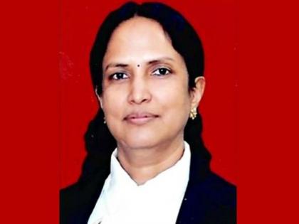 Extension of one year to Justice Pushpa Ganediwala | न्या. पुष्पा गणेडीवाला यांना एक वर्षाची मुदतवाढ Extension of one year to Justice Pushpa Ganediwala | न्या. पुष्पा गणेडीवाला यांना एक वर्षाची मुदतवाढ