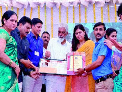  Lohnner Health Center, Anandibai Joshi Award | लोहोणेर आरोग्य केंद्रास आनंदीबाई जोशी पुरस्कार