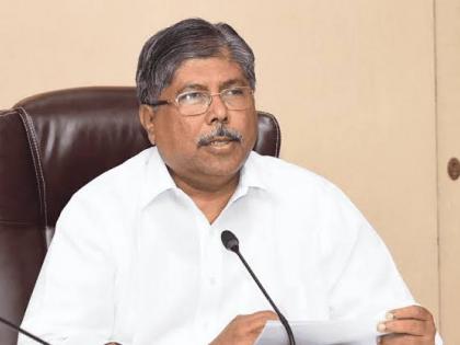 Is there no restriction on the programs of the ruling party? Chandrakant Patil's attack | ज्या कार्यक्रमांना सत्ताधारी नेते असतात त्यावर निर्बंध नाही का? चंद्रकांत पाटलांचा हल्लाबोल