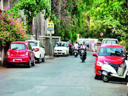  Single traffic, then open the road? | एकेरी वाहतूक सुरू मग रस्ता का खुला?