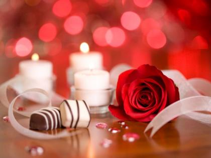 Valentine's Day; The preparations of the lovers are in full swing, but the pressure is still there | व्हॅलेंटाईन डे; प्रेमवीरांची तयारी जोमात, मात्र धाकधूक कायम Valentine's Day; The preparations of the lovers are in full swing, but the pressure is still there | व्हॅलेंटाईन डे; प्रेमवीरांची तयारी जोमात, मात्र धाकधूक कायम