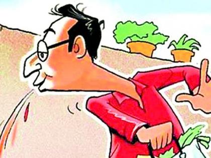 Stop spitting, otherwise criminal action | थुंकणे थांबवा, अन्यथा फौजदारी कारवाई Stop spitting, otherwise criminal action | थुंकणे थांबवा, अन्यथा फौजदारी कारवाई