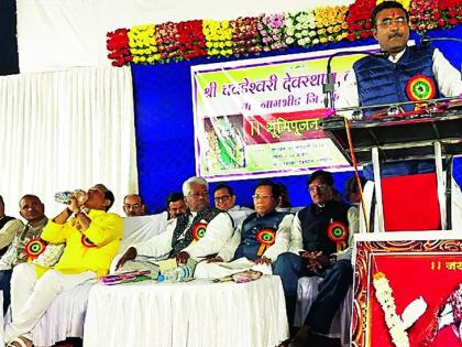 Mata will fund the Chawadeswari Temple | माता चवडेश्वरी मंदिरासाठी निधी देणार Mata will fund the Chawadeswari Temple | माता चवडेश्वरी मंदिरासाठी निधी देणार