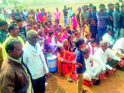 The devotees who went to see the shrine stopped | ताडोब्यात दर्शनासाठी गेलेल्या भाविकांना रोखले