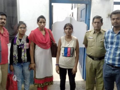 The kidnapped girl was handed over to her parents by the Iron Road police | अपहृत मुलीस लोहमार्ग पोलिसांनी केले पालकांच्या स्वाधीन