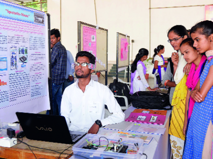 Now people who do not have both hands can use the computer | दोन्ही हात नसणाऱ्या व्यक्तींना आता वापरता येणार संगणक