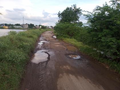 Poor condition of Nagarsul-Lahit-Zaydare road | नगरसुल-लहीत-जायदरे रस्त्याची दुरवस्था