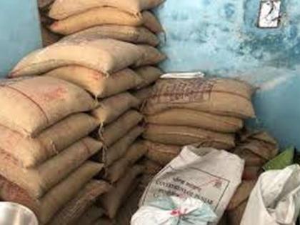73,000 quintals of grain will be distributed | ७३ हजार क्विंटल धान्य होणार वितरीत 73,000 quintals of grain will be distributed | ७३ हजार क्विंटल धान्य होणार वितरीत