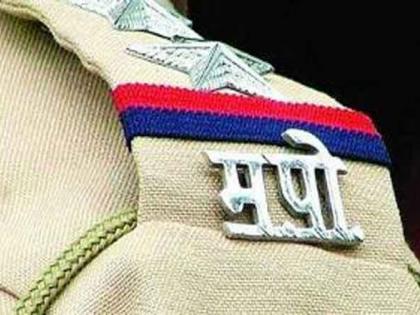 Police beat up at a check post in Kopargaon taluka, case registered, accused arrested | कोपरगाव तालुक्यात चेकपोस्टवर पोलिसास मारहाण, गुन्हा दाखल, आरोपी अटक 