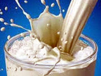 Sales of 3 liters of milk in Parbhani | परभणीत ५० हजार लिटर दुधाची विक्री