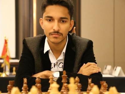 Shiv Chhatrapati State Sports Award winner Nabair Shah Shaikh, world champion in the chess | शिवछत्रपती राज्य क्रीडा पुरस्कार विजेत्या नुबैरशाह शेखला बुद्धीबळात जगज्जेता व्हायचय