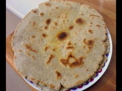 Benefits of millet roti in winter what nutrients are found in millet roti | आरोग्याचा खजिना आहे बाजरीची भाकरी, हिवाळ्यात या समस्यांना ठेवते दूर