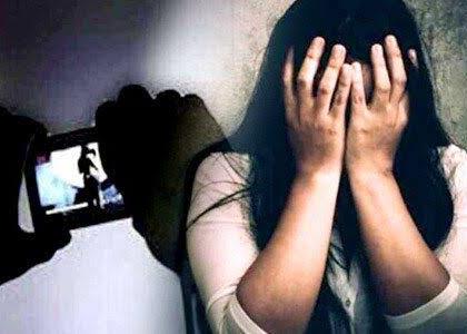 Gang Rape of a young girl threatening to make a pornographic video viral; incident in the Dehu area | अश्लील व्हिडिओ व्हायरल करण्याची धमकी देत २० वर्षीय तरुणीवर सामूहिक बलात्कार; देहूरोड परिसरातील घटना