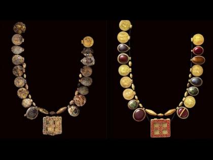 Old necklace of 1300 years found in excavation studded with gold precious stones cant guess the price | खोदकाम करताना सापडला 1300 वर्ष जुना नेकलेस, सोनं आणि रत्नांनी केला आहे तयार