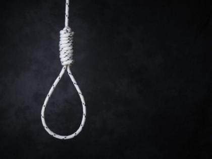  Suicide by writing a letter saying 'My karma, nature will not give me life' | ‘मेरे कर्म, स्वभाव मुझे जीने नही देंगे’ अशी चिठ्ठी लिहून केली आत्महत्या