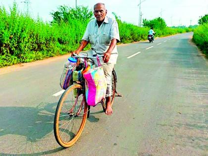 87-year-old Ramchandra's patient service continues even during Corona period | कोरोनाकाळातही ८७ वर्षीय रामचंद्रांची रुग्ण सेवा सुरूच