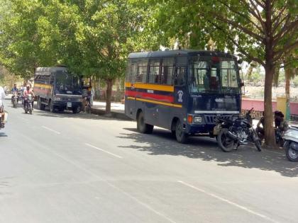 Temporary peace near the Religious Place in Travels Pundin in Dhule | धुळ्यातील ट्रॅव्हल्स पॉर्इंटनजिक धार्मिक स्थळाजवळ तणावपुर्ण शांतता