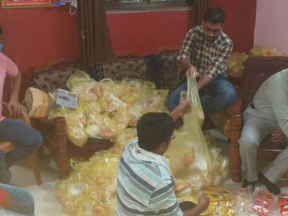 Distribution of essential items at the expense of Jubilee celebrations | जयंती उत्सवाच्या खर्चातून जीवनावश्यक वस्तू वाटप