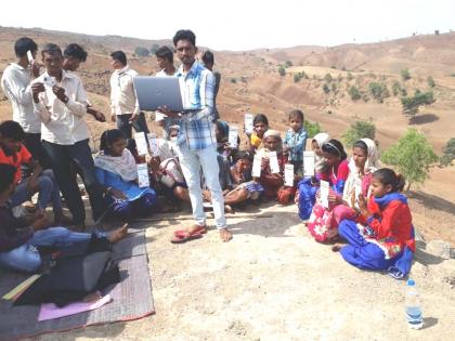 In search of Internet connectivity, stray wanders in remote areas | इंटरनेट कनेक्टीव्हीटीच्या शोधासाठी दुर्गम भागातील डोंगरमाथ्यावर भटकंती