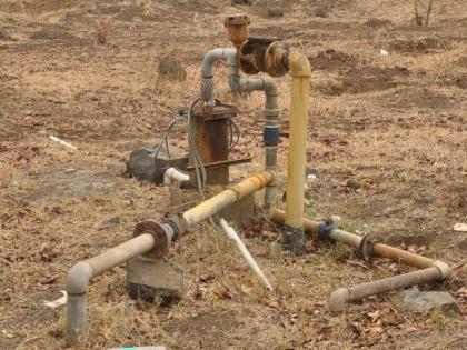 Zilla Parishad's sore throat | जिल्हा परिषदेचाच घसा पडला कोरडा Zilla Parishad's sore throat | जिल्हा परिषदेचाच घसा पडला कोरडा
