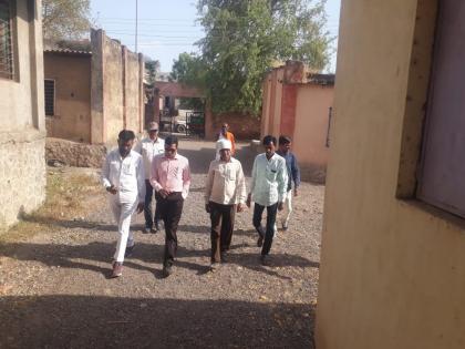 Inspection of Borale Village by Village Sanitation Campaign Committee | ग्रामस्वच्छता अभियान समितीकडून बोराळे गावाची पाहणी