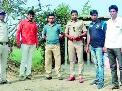 The father killed the boy with an ax | कुऱ्हाडीने वार करून बापानेच मुलाला संपविले The father killed the boy with an ax | कुऱ्हाडीने वार करून बापानेच मुलाला संपविले