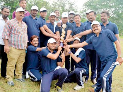 Worker Journalist Union won a friendly match | मैत्रीपूर्ण सामन्यात श्रमिक पत्रकार संघ विजयी