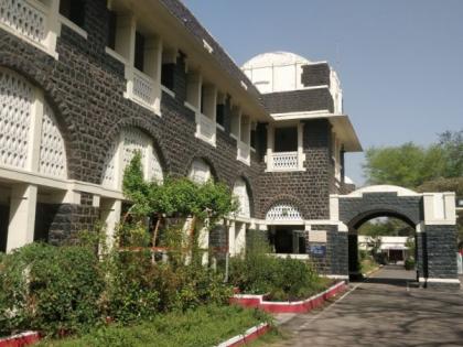 Government Vidarbha Gyan Vigyan Sanstha will get the status of an autonomous institution | शासकीय विदर्भ ज्ञान विज्ञान संस्थेला मिळणार स्वायत्त संस्थेचा दर्जा Government Vidarbha Gyan Vigyan Sanstha will get the status of an autonomous institution | शासकीय विदर्भ ज्ञान विज्ञान संस्थेला मिळणार स्वायत्त संस्थेचा दर्जा