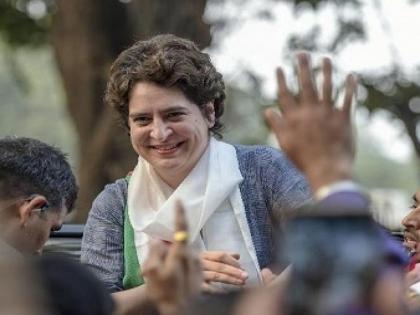 Don't want to discuss my name for president; Priyanka Gandhi knocked at the meeting | अध्यक्षपदासाठी माझ्या नावाची चर्चा नको; बैठकीत प्रियांका गांधींनी खडसावले