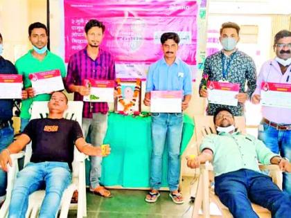 31 in Korchit and 21 in Kurkhed | कोरचीत ३१, तर कुरखेडात २१ रक्तदात्यांनी जोपासली सामाजिक बांधीलकी 31 in Korchit and 21 in Kurkhed | कोरचीत ३१, तर कुरखेडात २१ रक्तदात्यांनी जोपासली सामाजिक बांधीलकी