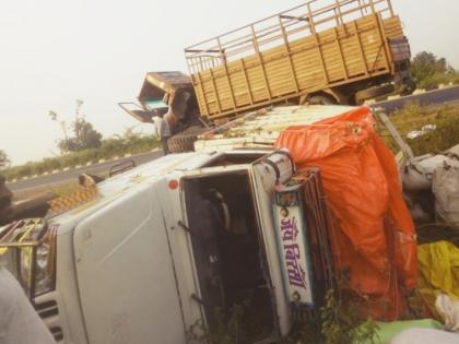 Accident on the worker's vehicle; One killed, 3 injured | मजुरांच्या वाहनाला अपघात; एक जण ठार, २५ जखमी