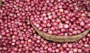 Onion auction closed by Lasalgaon traders | लासलगावी व्यापाऱ्यांकडून कांदा लिलाव बंद