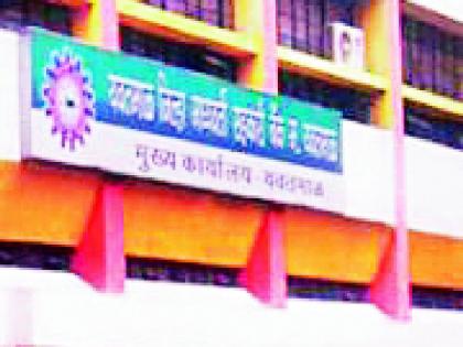 One and a half hundred 'top' arrears | दीडशे ‘टॉप’ थकबाकीदार निशाण्यावर One and a half hundred 'top' arrears | दीडशे ‘टॉप’ थकबाकीदार निशाण्यावर