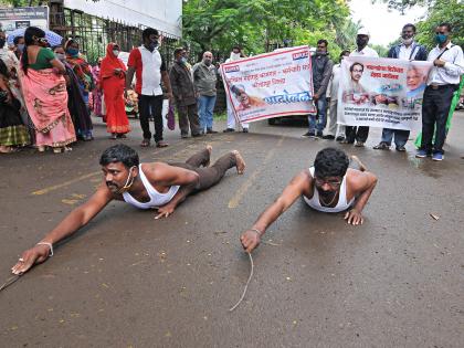 Bowing to the government to reduce inflation | महागाई कमी करण्यासाठी शासनाला दंडवत