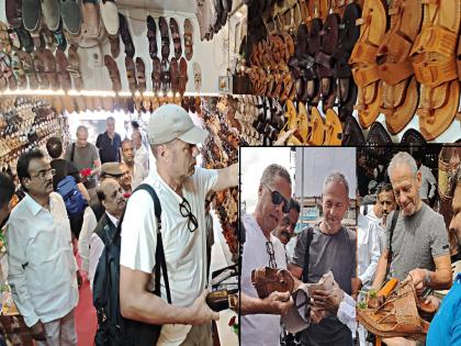 Officials of the Italian Prada company were stunned after seeing more than a hundred designs of Kolhapuri chappal | चप्पलच्या शंभर डिझाईन पाहिल्या... प्राडा म्हणाली, ‘वॉव ‘कोल्हापुरी’ ग्रेट’