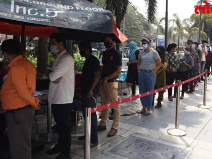 Coronavirus: Tests begin in crowded places in Mumbai; 7 corona-affected were found at Dadar | Coronavirus: माॅलसह गर्दीच्या ठिकाणी मुंबईत चाचण्या सुरु; दादर येथे ७ कोरोनाबाधित आढळले