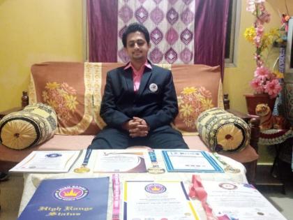 Chandrapur artist is Guinness World Record holder | चंद्रपूरचा कलावंत गिनीजसह जागतिक पाच पुरस्कारांचा मानकरी