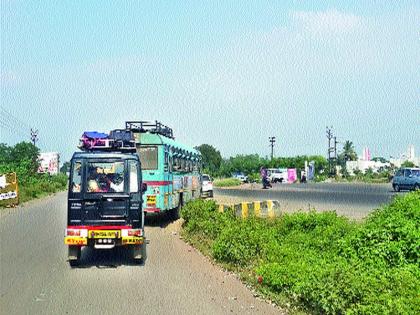 Final Approval: Three flyovers on the highway to leave traffic carriers in Ojhar area | अंतिम मंजुरी : ओझर परिसरातील वाहतूककोंडी सुटणार महामार्गावर तीन उड्डाणपूल