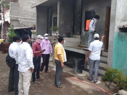 Excitement over finding a corona patient at Mandane | मंदाणे येथे कोरोना रुग्ण आढळल्याने खळबळ Excitement over finding a corona patient at Mandane | मंदाणे येथे कोरोना रुग्ण आढळल्याने खळबळ