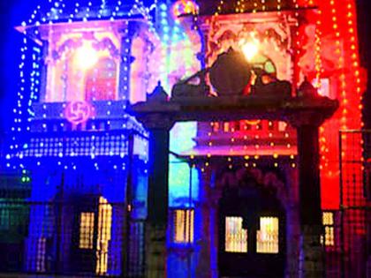 This year, Paryushan Mahaparva is through 'Physical Distinction' only | यंदा पर्युषण महापर्व 'फिजिकल डिस्टन्सिंग'द्वारेच This year, Paryushan Mahaparva is through 'Physical Distinction' only | यंदा पर्युषण महापर्व 'फिजिकल डिस्टन्सिंग'द्वारेच