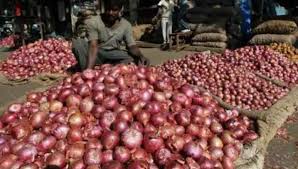 Lasalgaon onion auction will continue | लासलगावी कांदा लिलाव सुरुच राहणार Lasalgaon onion auction will continue | लासलगावी कांदा लिलाव सुरुच राहणार