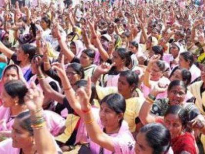 Bhabubis late enjoyment for Anganwadi Tai | अंगणवाडी तार्इंना भाऊबिजचा उशिरा आनंद Bhabubis late enjoyment for Anganwadi Tai | अंगणवाडी तार्इंना भाऊबिजचा उशिरा आनंद